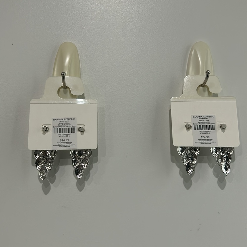 Lot of 2 Nwt banana republic earrings - Picture 2 of 8